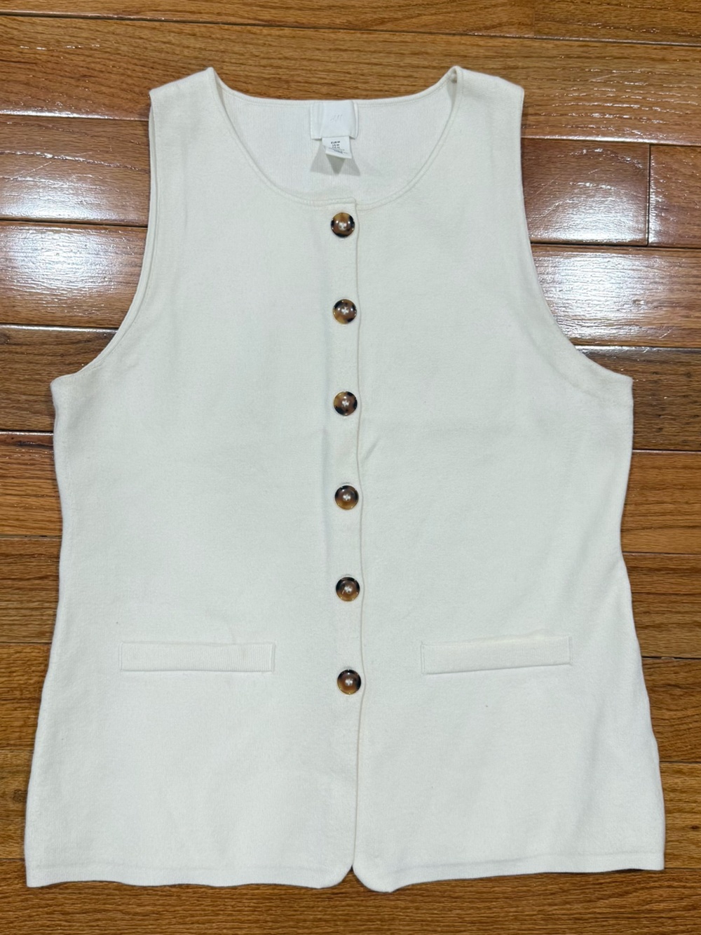 Cream Button-Front Sleeveless Knit Top